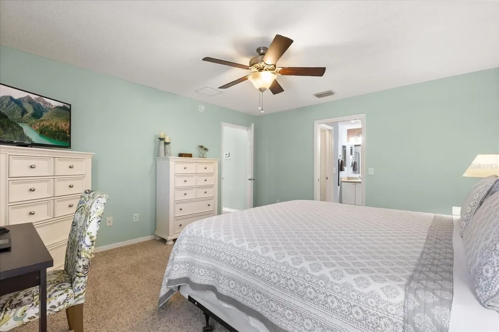 1561 Tallowtree Drive The Villages FL 32162