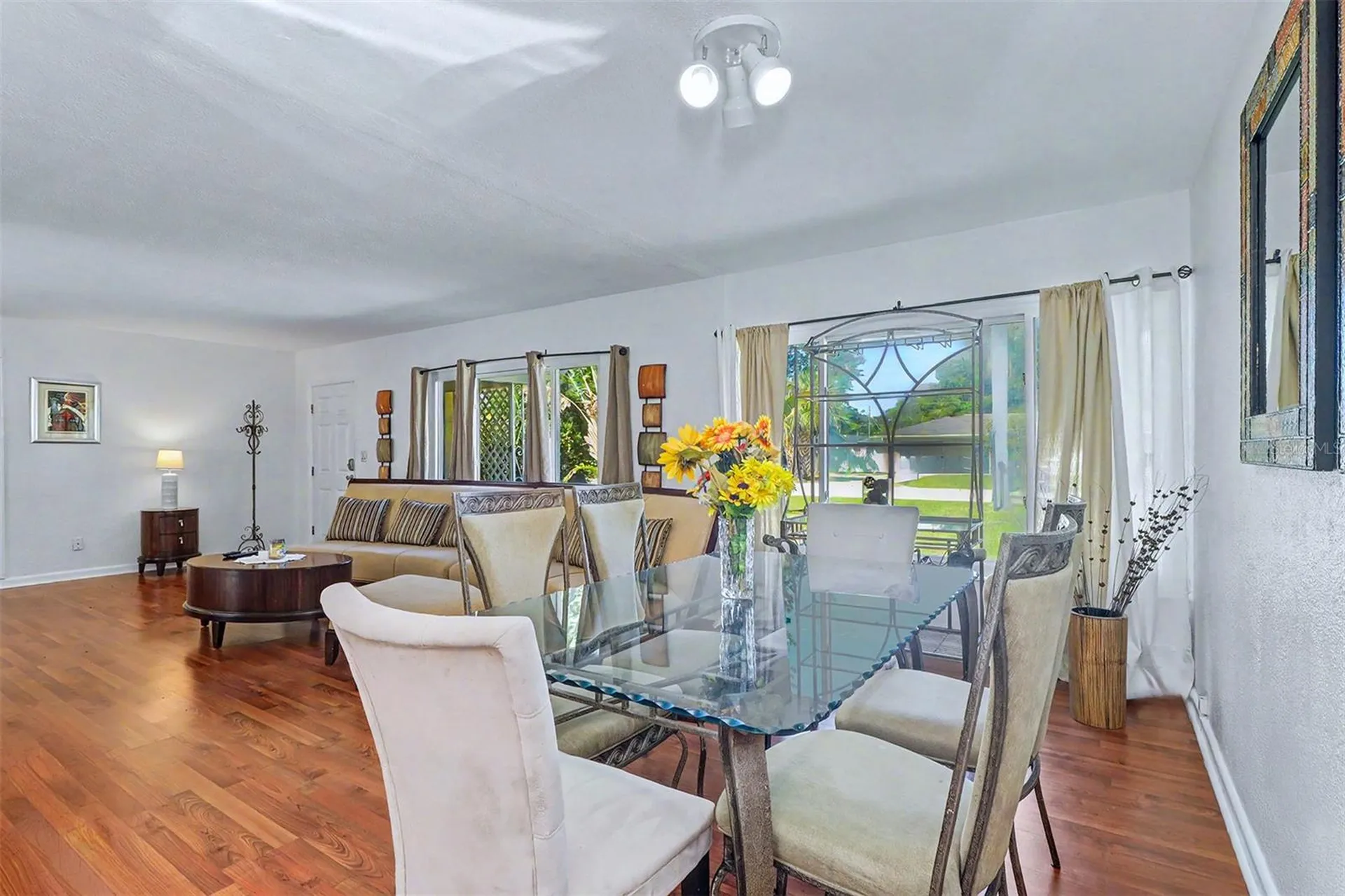 209 S Aurora Avenue Clearwater FL 33765