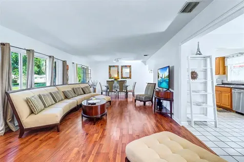 209 S Aurora Avenue Clearwater FL 33765