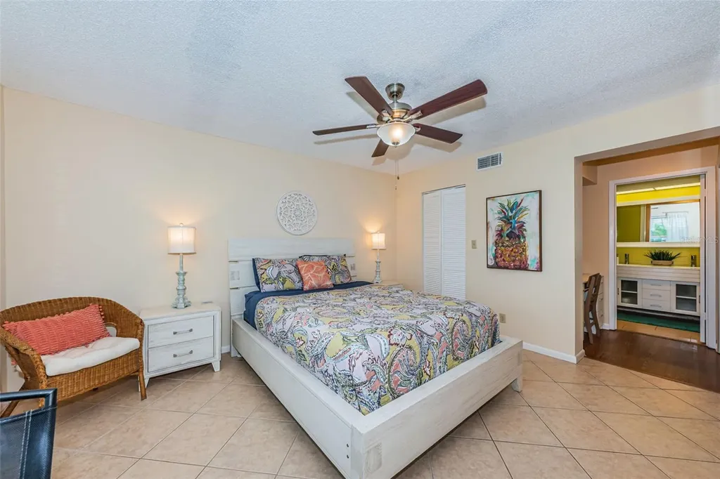 6181 Bahia Del Mar Boulevard St Petersburg FL 33715