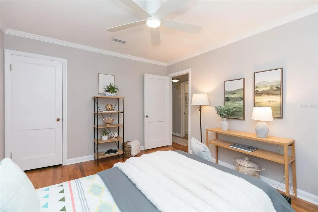 1219 E Flora Street Tampa FL 33604
