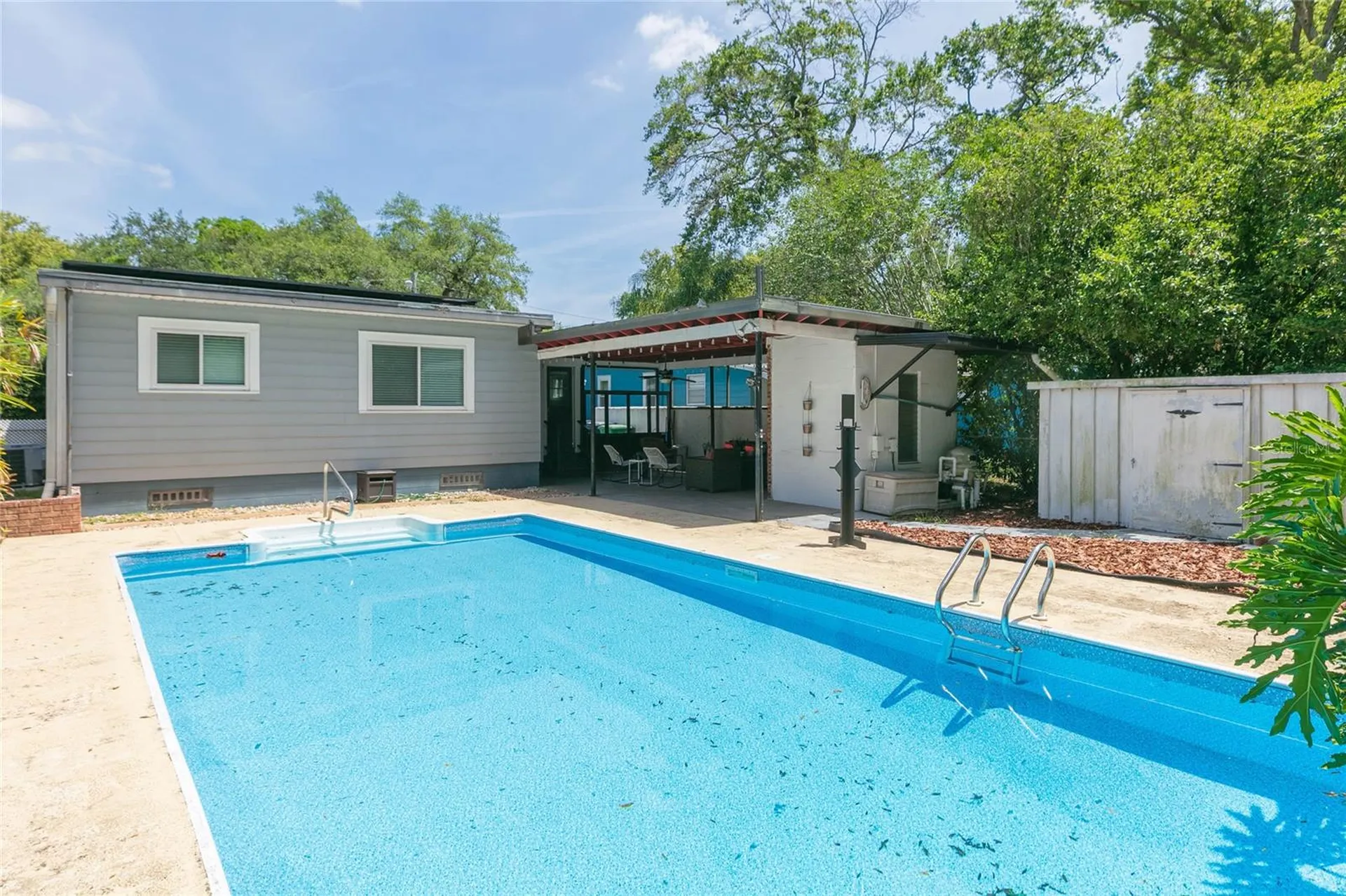 1219 E Flora Street Tampa FL 33604