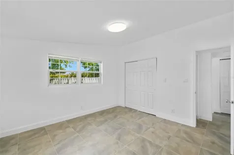 3325 W Shell Point Road Ruskin FL 33570