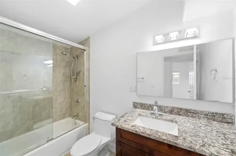 3325 W Shell Point Road Ruskin FL 33570