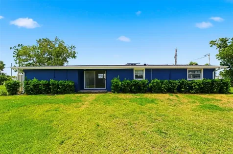 3325 W Shell Point Road Ruskin FL 33570
