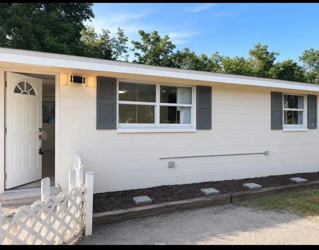 1414 Maluhia Drive Tampa FL 33612