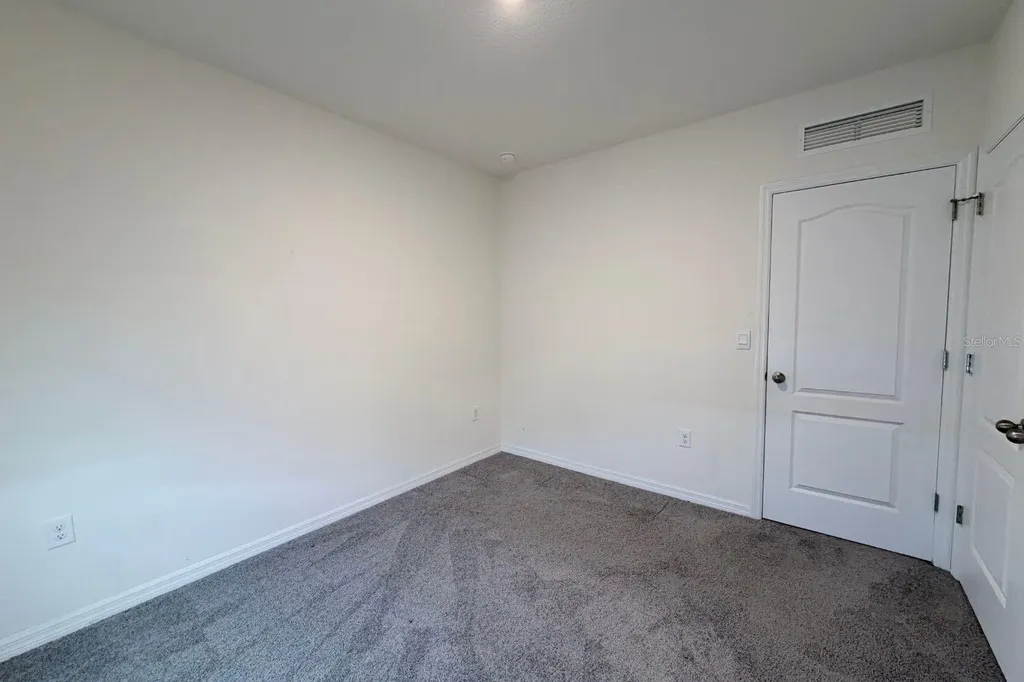 1470 Isleta Loop Kissimmee FL 34741