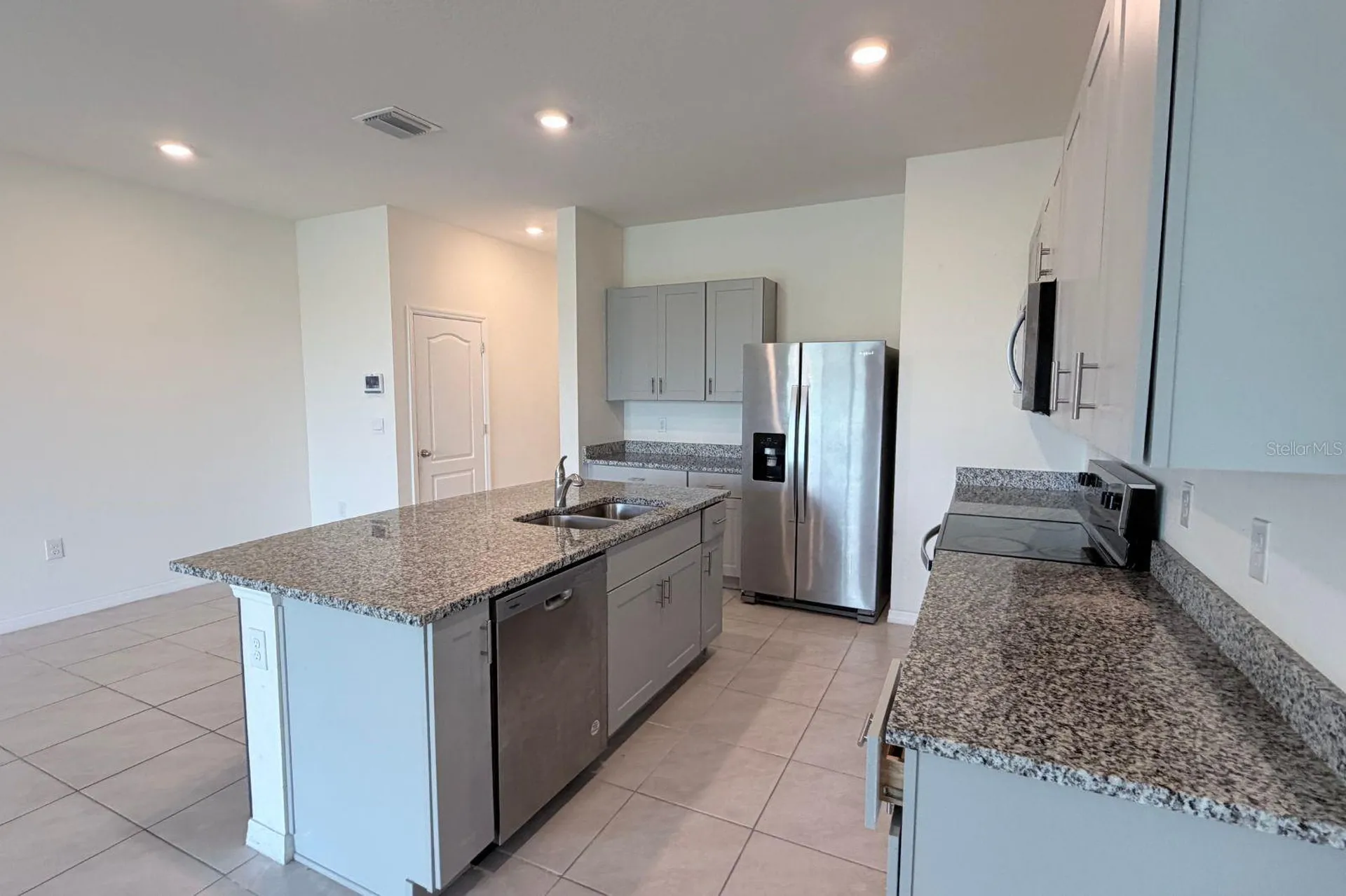 1470 Isleta Loop Kissimmee FL 34741