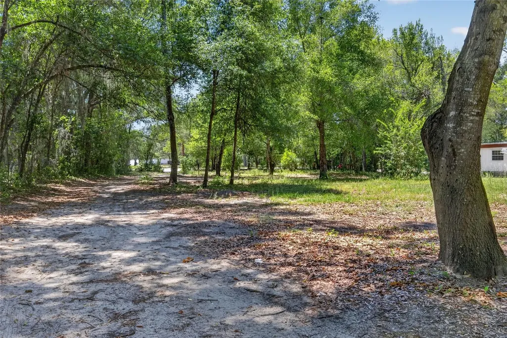 353 N Rock Crusher Road Crystal River FL 34429