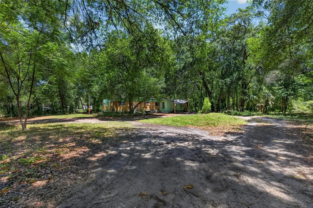 353 N Rock Crusher Road Crystal River FL 34429