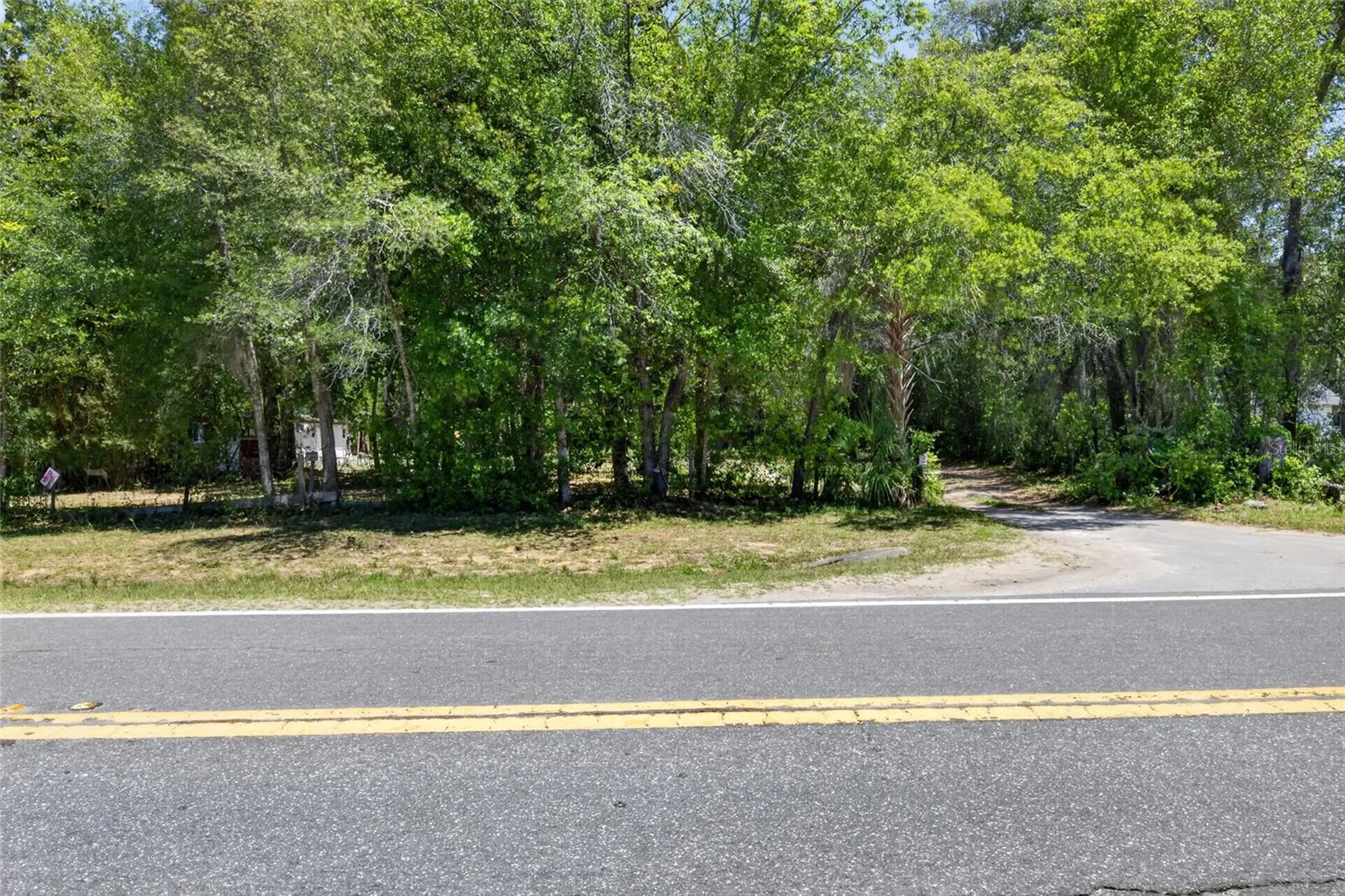 353 N Rock Crusher Road Crystal River FL 34429