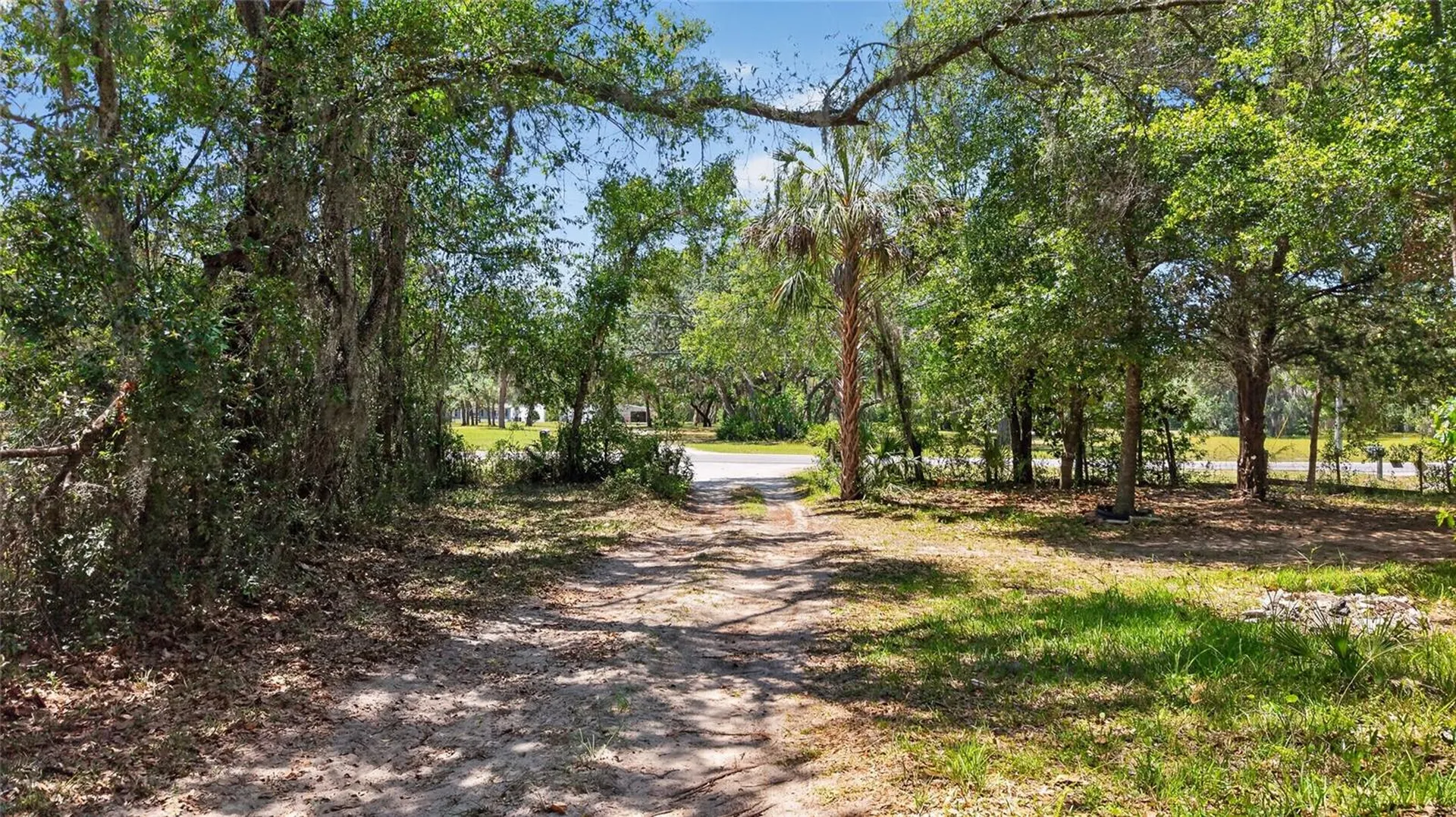 353 N Rock Crusher Road Crystal River FL 34429
