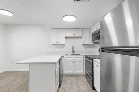 555 62nd Street S St Petersburg FL 33707