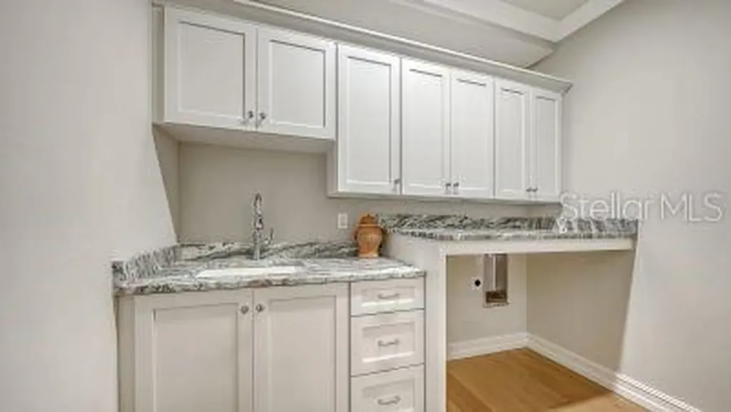 1850 Webber Street Sarasota FL 34239
