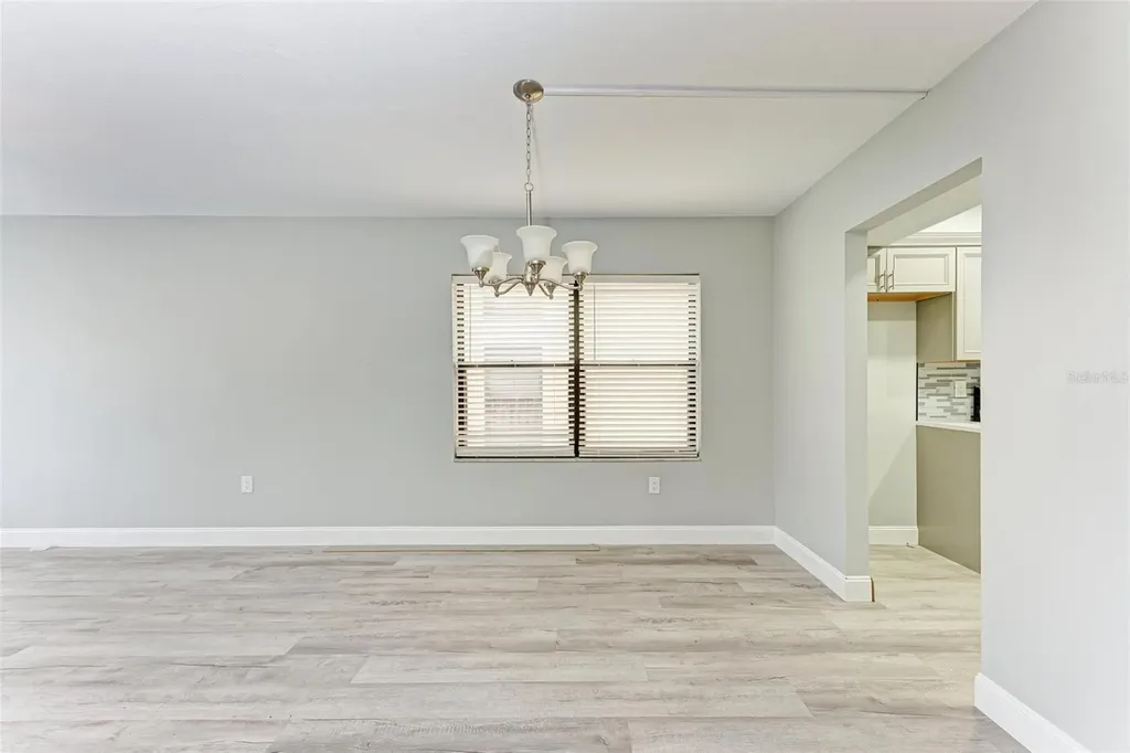 515 30th Avenue W Bradenton FL 34205