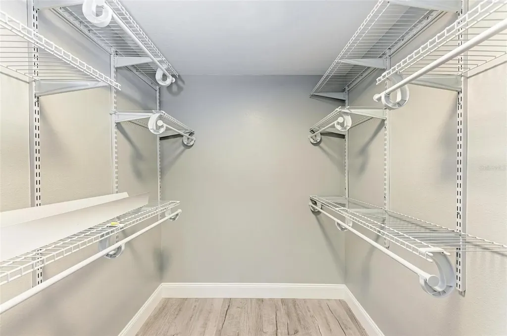515 30th Avenue W Bradenton FL 34205
