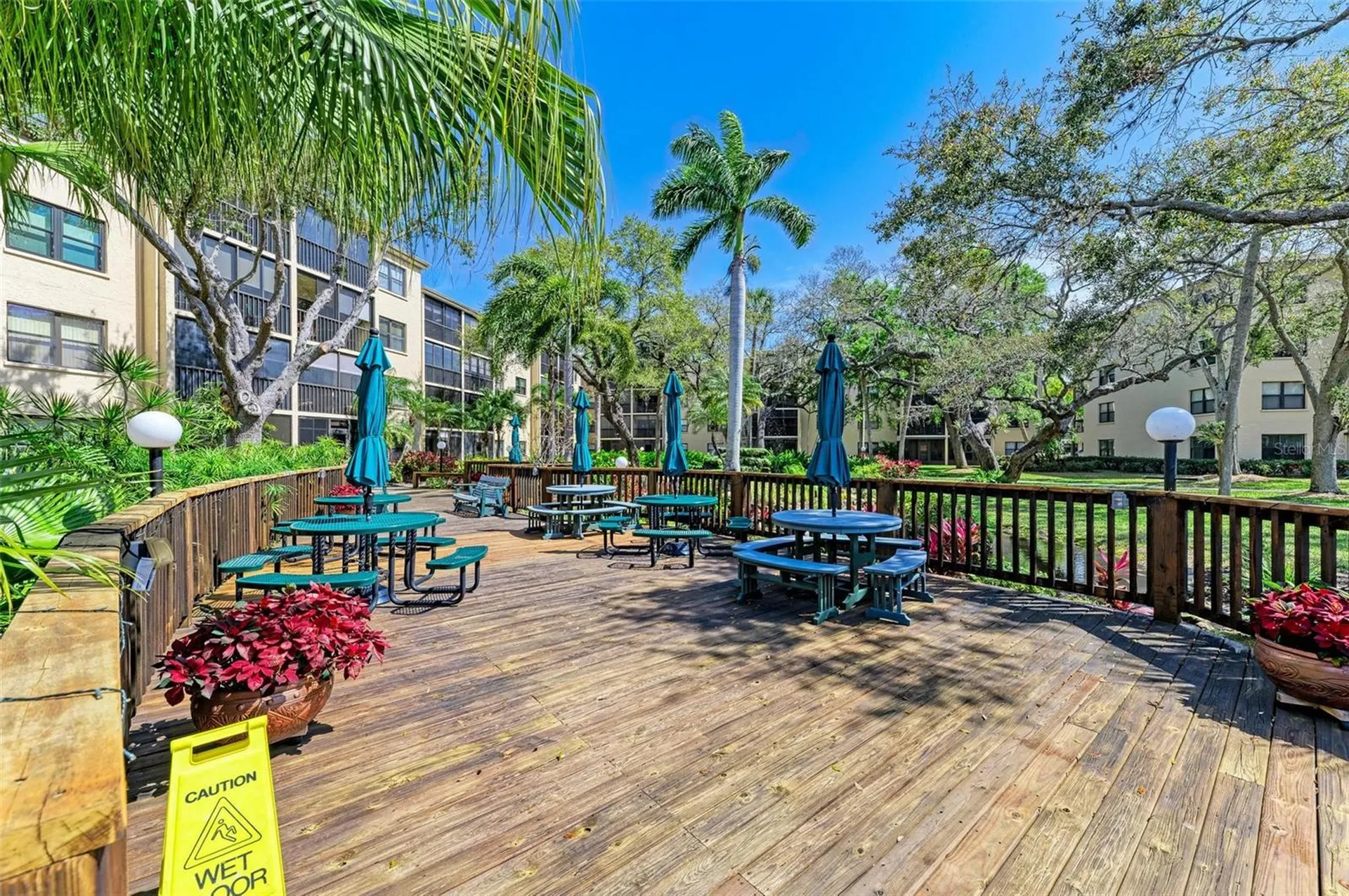 515 30th Avenue W Bradenton FL 34205