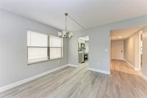 515 30th Avenue W Bradenton FL 34205