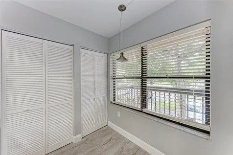 515 30th Avenue W Bradenton FL 34205