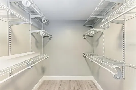 515 30th Avenue W Bradenton FL 34205