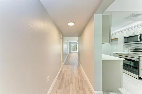 515 30th Avenue W Bradenton FL 34205