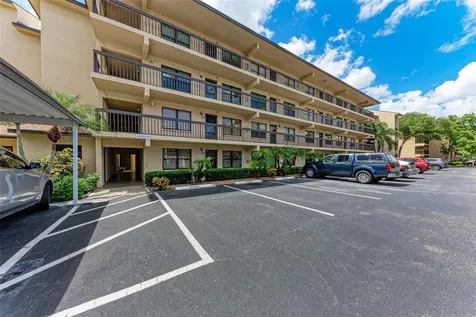 515 30th Avenue W Bradenton FL 34205