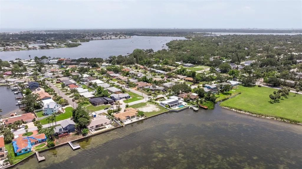 353 22nd Avenue SE St Petersburg FL 33705