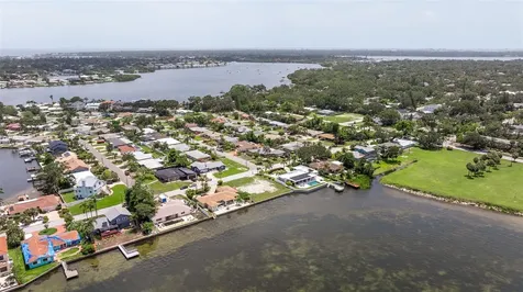 353 22nd Avenue SE St Petersburg FL 33705