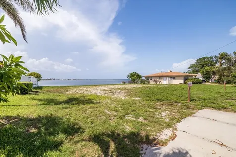 353 22nd Avenue SE St Petersburg FL 33705