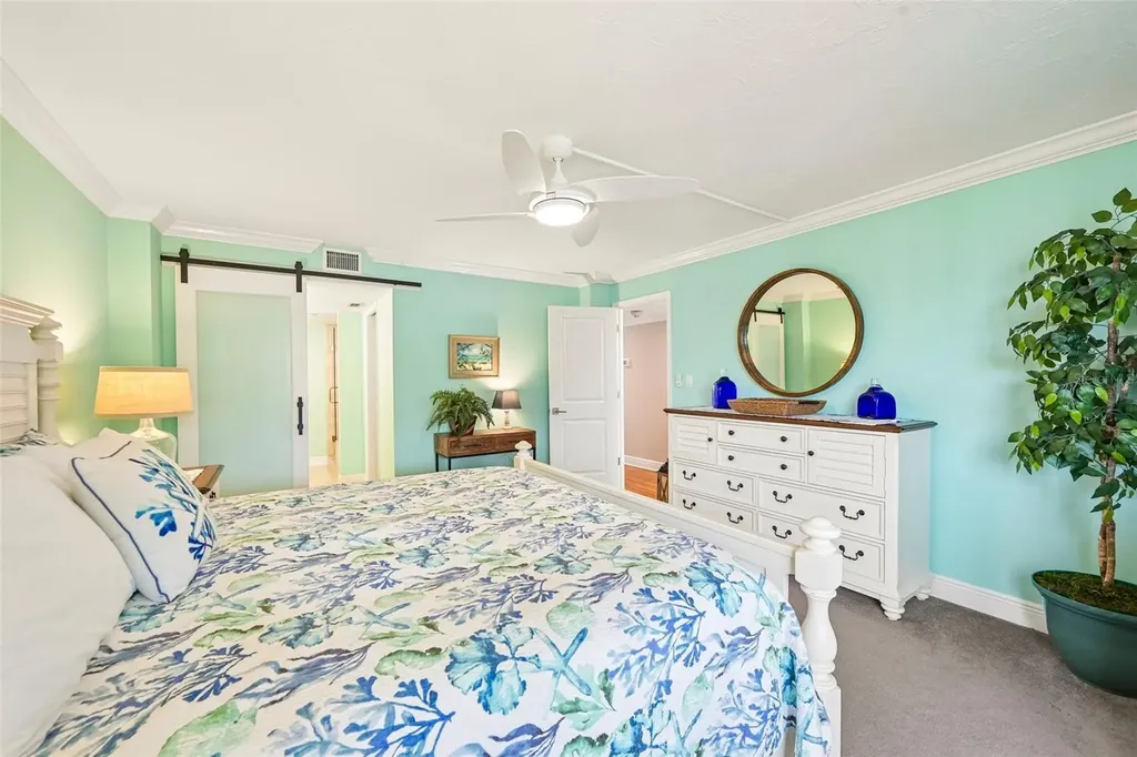 5760 Midnight Pass Road Sarasota FL 34242