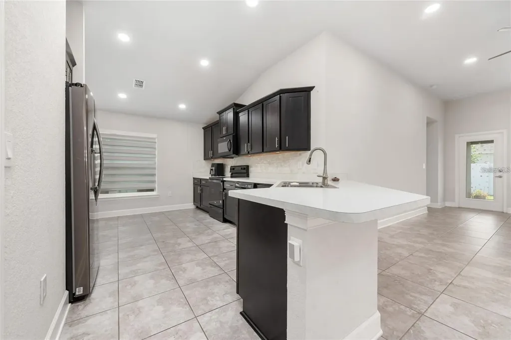 260 Citrus Pointe Drive Haines City FL 33844