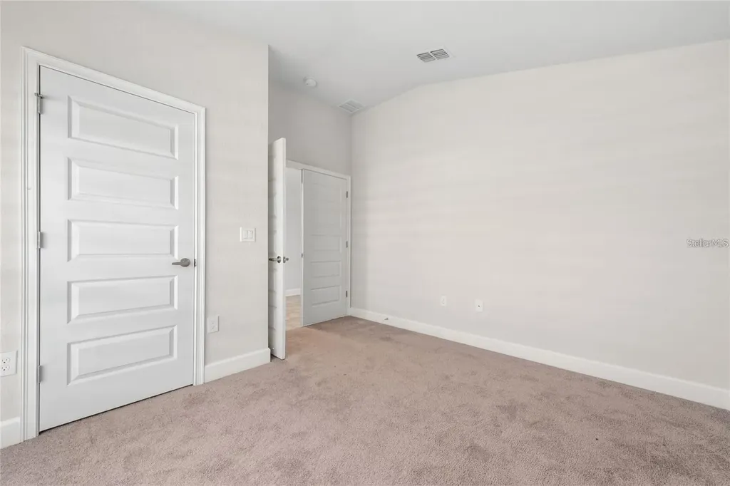 260 Citrus Pointe Drive Haines City FL 33844