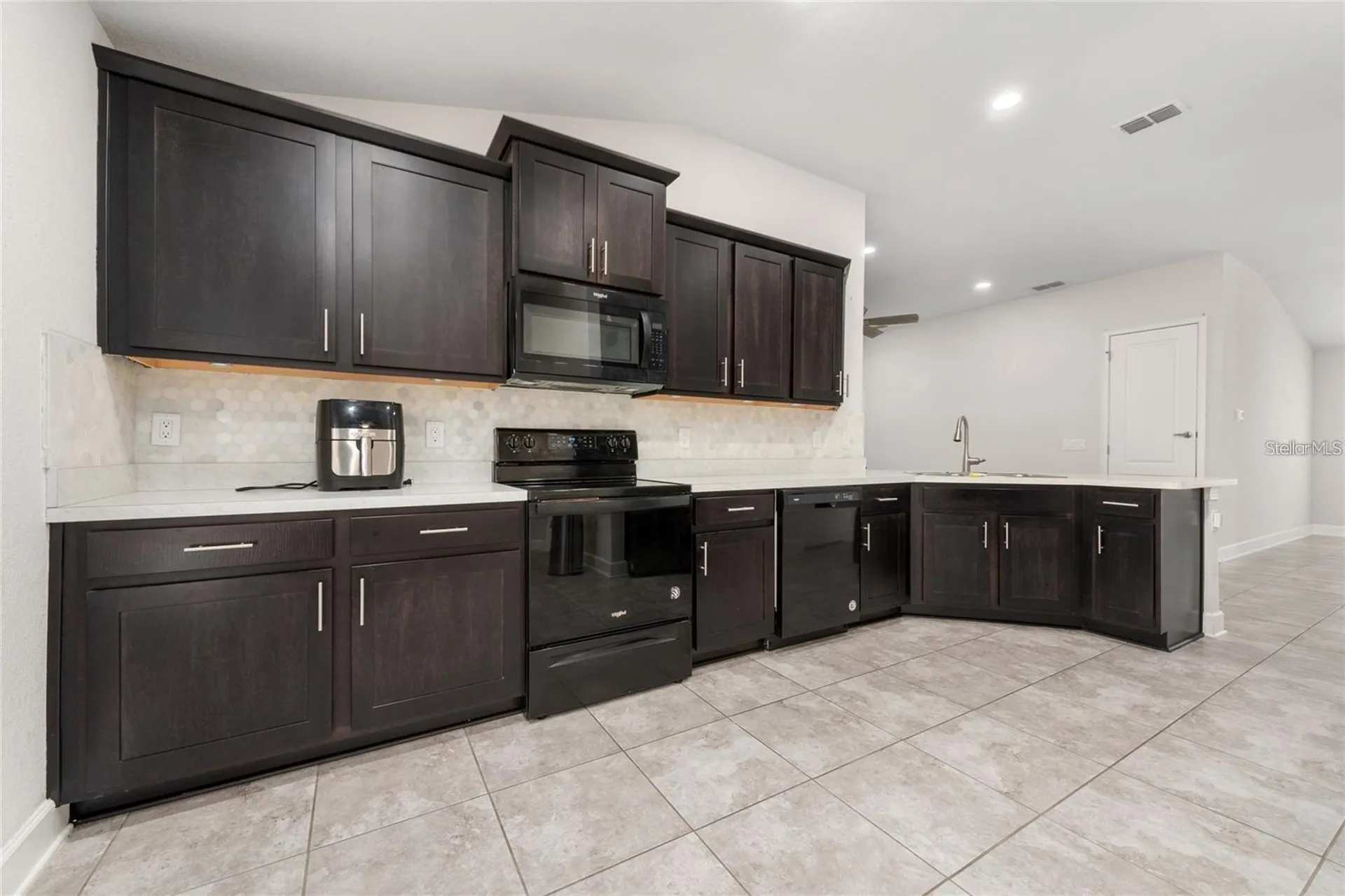 260 Citrus Pointe Drive Haines City FL 33844