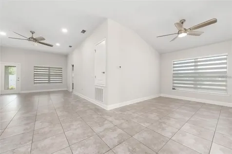 260 Citrus Pointe Drive Haines City FL 33844