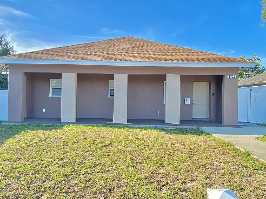 4721 14th Avenue S St Petersburg FL 33711
