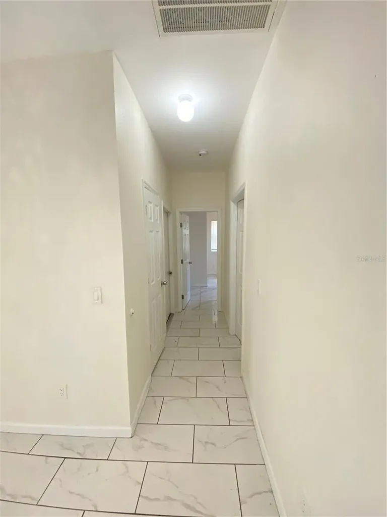 4721 14th Avenue S St Petersburg FL 33711