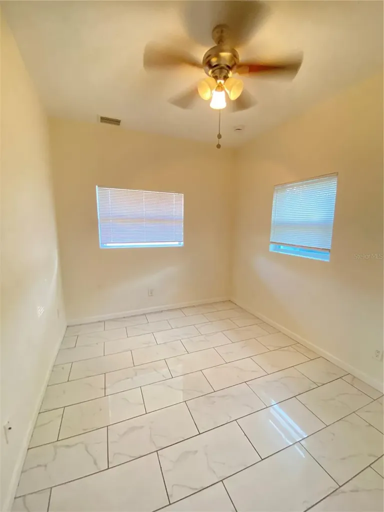 4721 14th Avenue S St Petersburg FL 33711