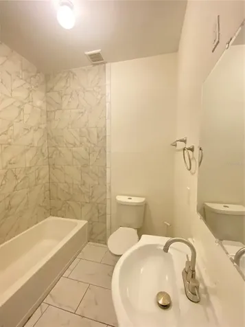 4721 14th Avenue S St Petersburg FL 33711