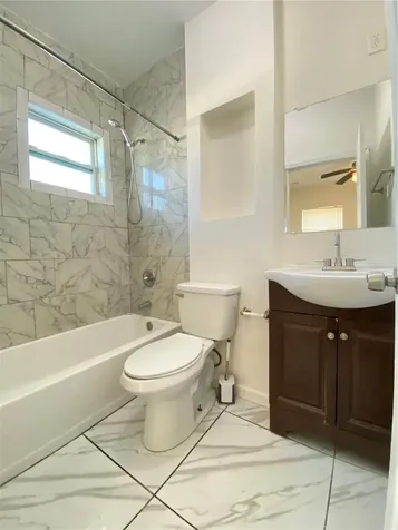 4721 14th Avenue S St Petersburg FL 33711