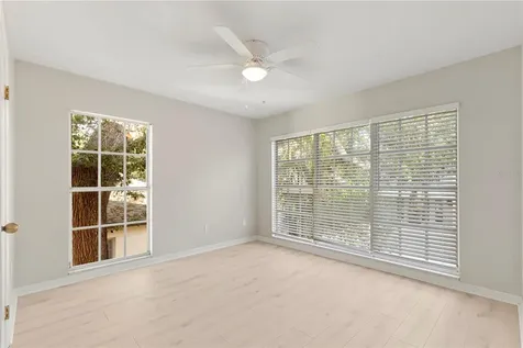 3110 W Villa Rosa Street Tampa FL 33611