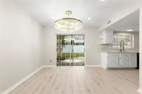 3110 W Villa Rosa Street Tampa FL 33611