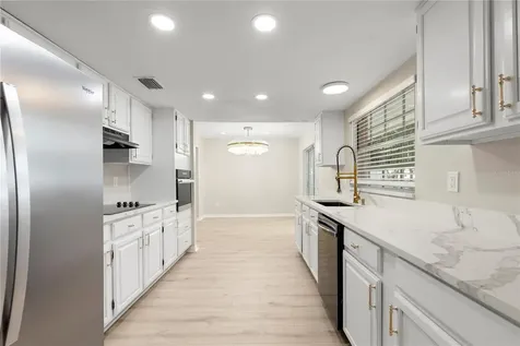 3110 W Villa Rosa Street Tampa FL 33611