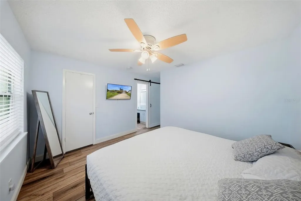 7976 Shadow Run Drive Largo FL 33773