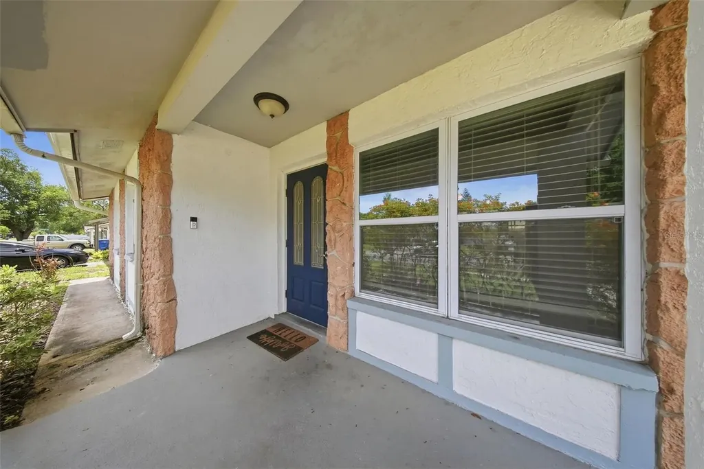 7976 Shadow Run Drive Largo FL 33773