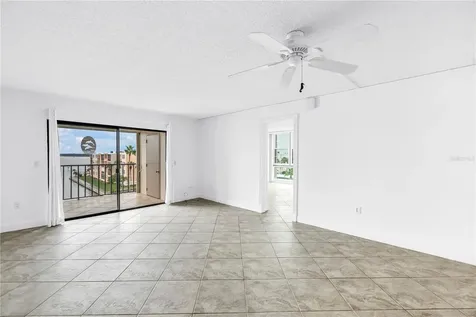 7700 Sun Island Drive S South Pasadena FL 33707