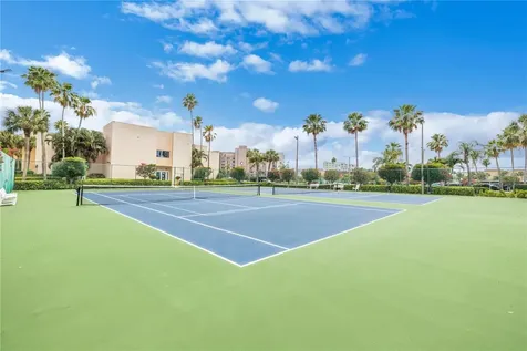 7700 Sun Island Drive S South Pasadena FL 33707