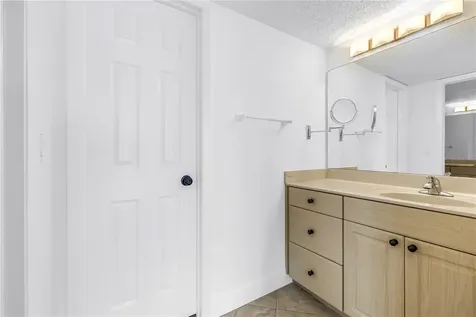 7700 Sun Island Drive S South Pasadena FL 33707