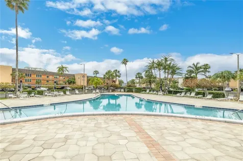 7700 Sun Island Drive S South Pasadena FL 33707