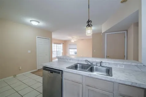 2805 E Washington Street Orlando FL 32803