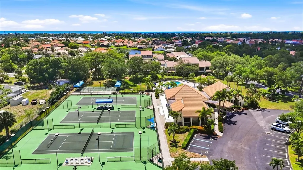 216 Carriage House Lane Nokomis FL 34275